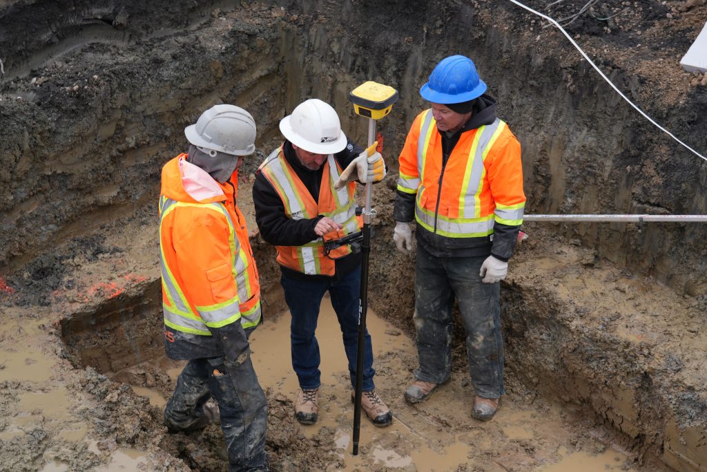 Mailloux Construction crew on site